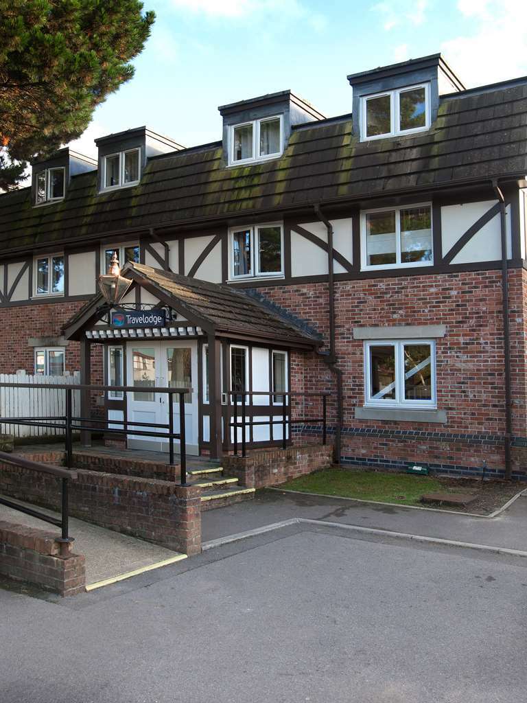 Travelodge Bournemouth Cooper Dean Exterior foto